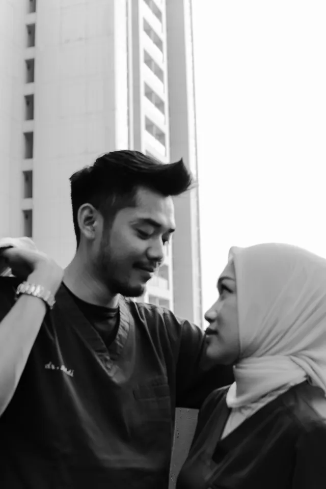 Potret hitam putih Nasseh dan Alia